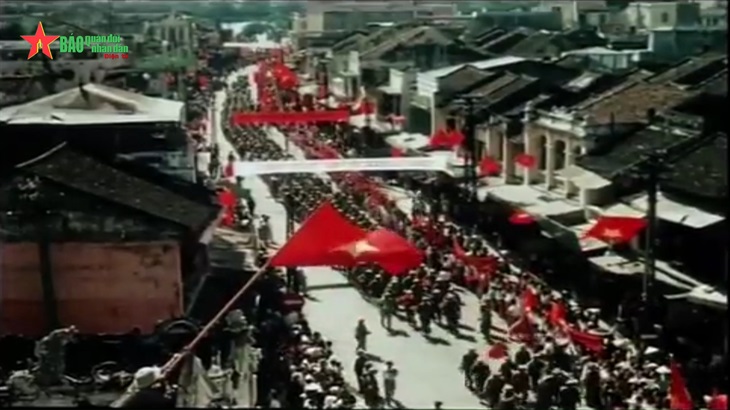 Thủ đô Hà Nội năm 1954 ...