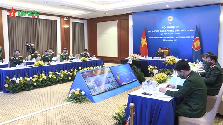 Đại tướng Phan Văn Giang tham dự Hội nghị hẹp Bộ trưởng Quốc phòng các nước ASEAN