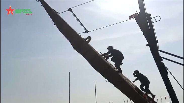 Đã nhanh phải nhanh hơn nữa