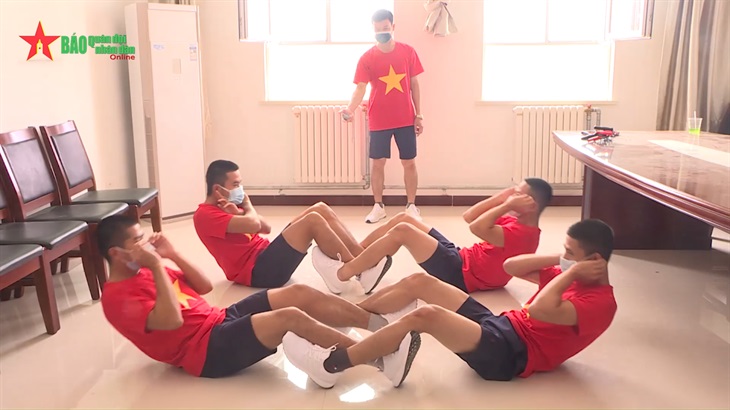 Một ngày trong khu cách ly ở Căn cứ Korla