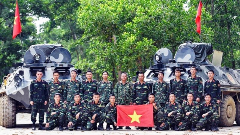Bản lĩnh đội tuyển Hoá học QĐND Việt Nam trên thao trường Pesochnoe