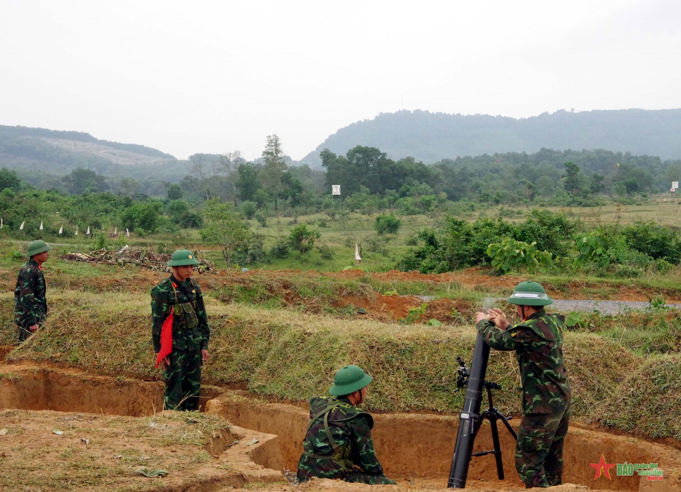 Sư đoàn 324 (Quân khu 4) tổ chức thành công Hội thao Khẩu đội Pháo binh toàn năng