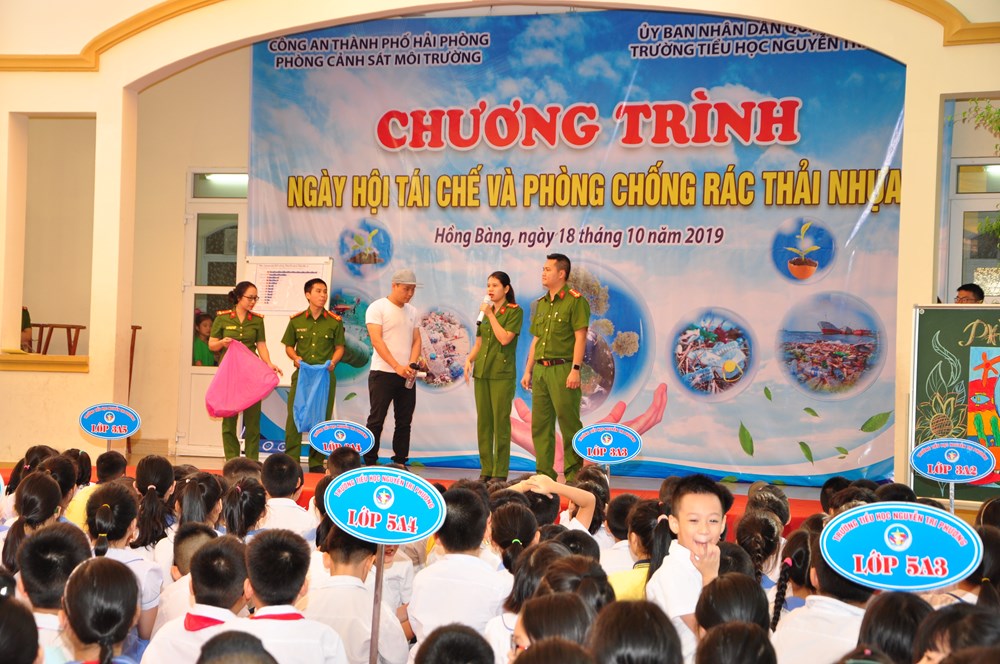Ngày này năm xưa 29-11-2006: Ngày truyền thống lực lượng Cảnh sát phòng, chống tội phạm về môi trường, Bộ Công an