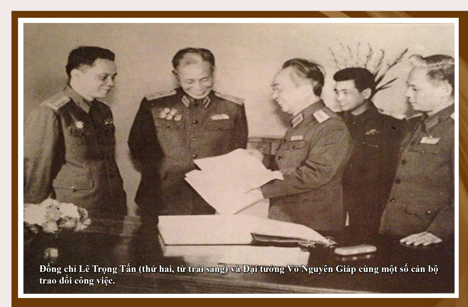 Đại tướng Lê Trọng Tấn- Zhukov của Việt Nam