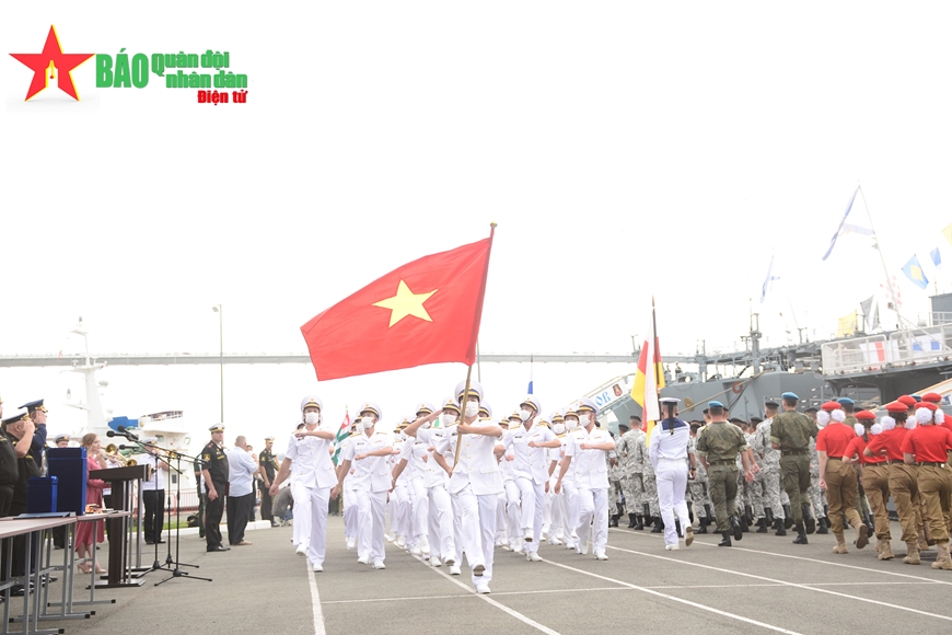 Đội tuyển Hải quân giành Huy chương Bạc với hai phần thi về Nhất 