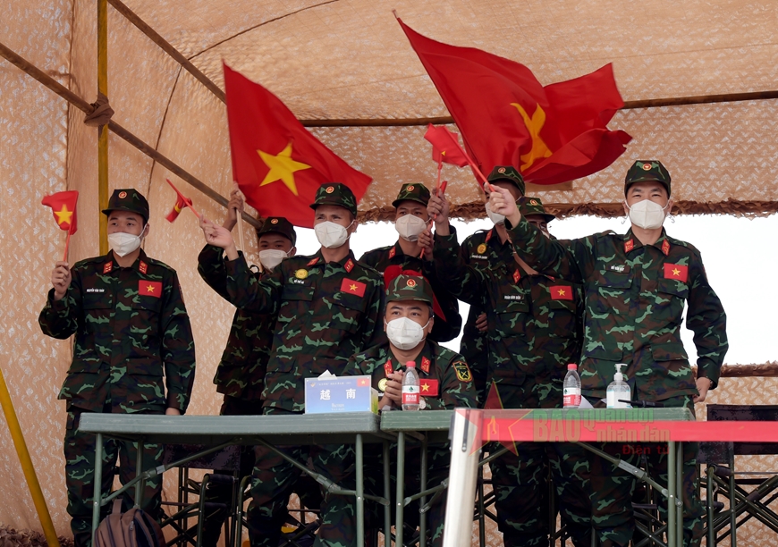 Đội tuyển Hóa học Việt Nam giành vị trí thứ 2 phần thi bắn súng