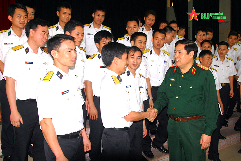 Những hình ảnh về Đại tướng Phùng Quang Thanh