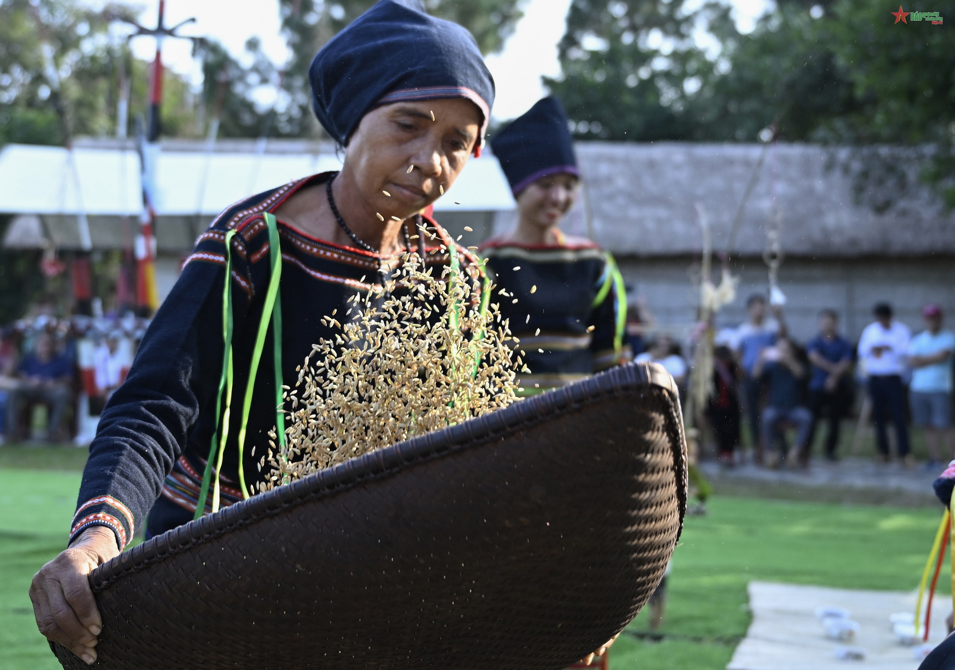 Tái hiện nghi lễ mừng lúa mới của dân tộc Gia Rai