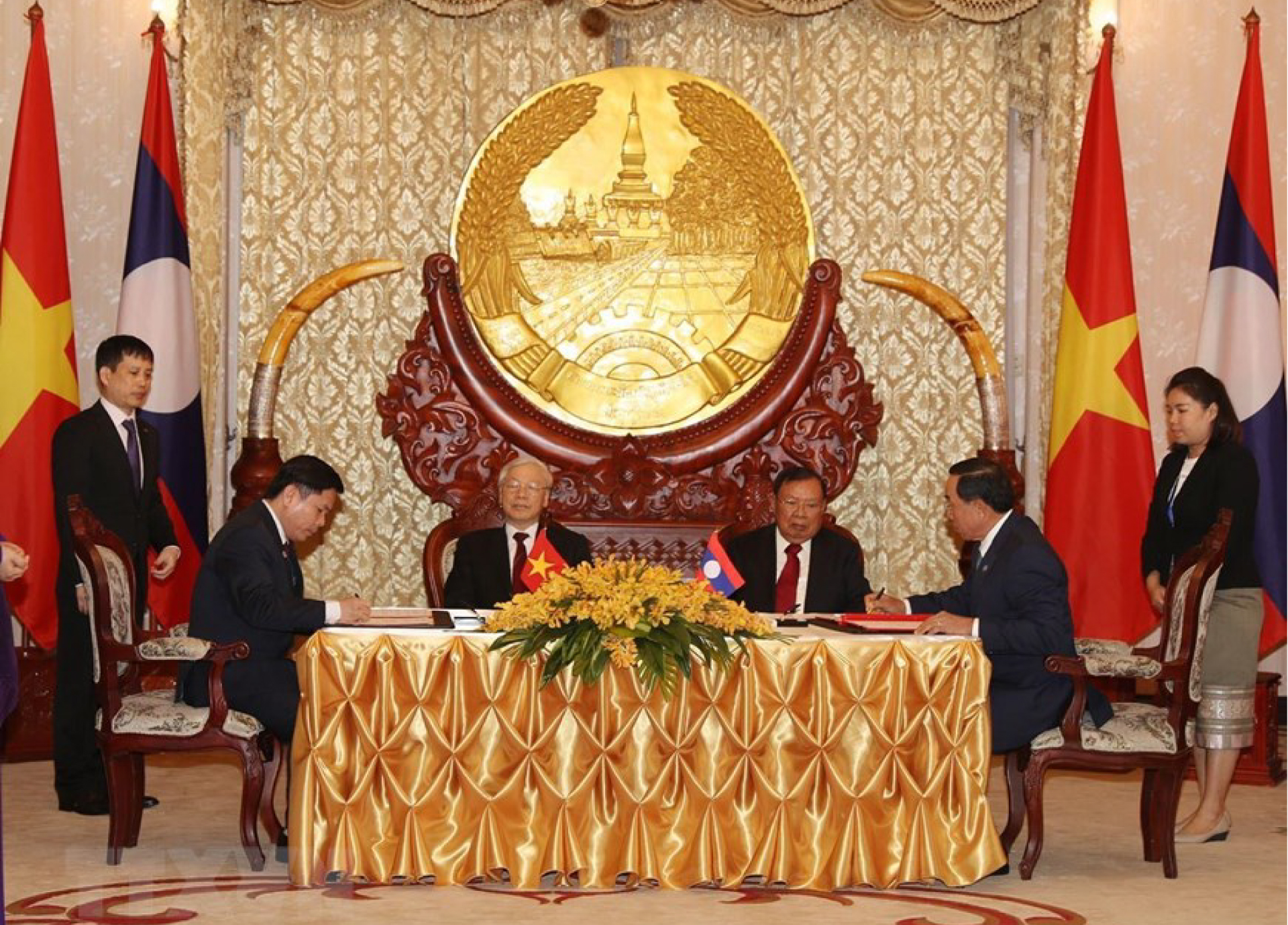 Quan hệ hữu nghị vĩ đại, đoàn kết đặc biệt Việt Nam-Lào: Tài sản chung vô giá của hai dân tộc