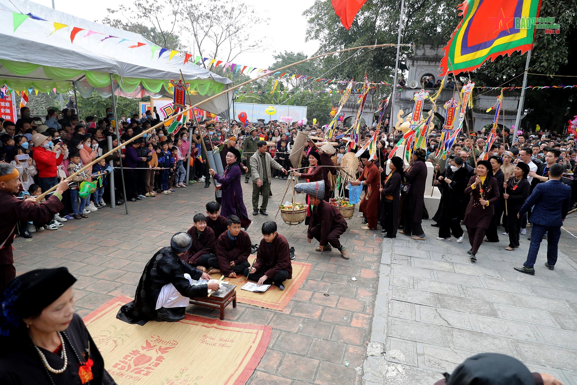 Lễ hội truyền thống Đúc Bụt ở Phù Liễn
