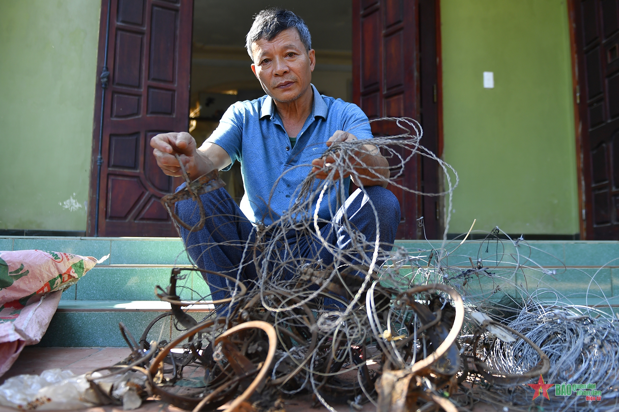 Đảng viên Tú voọc