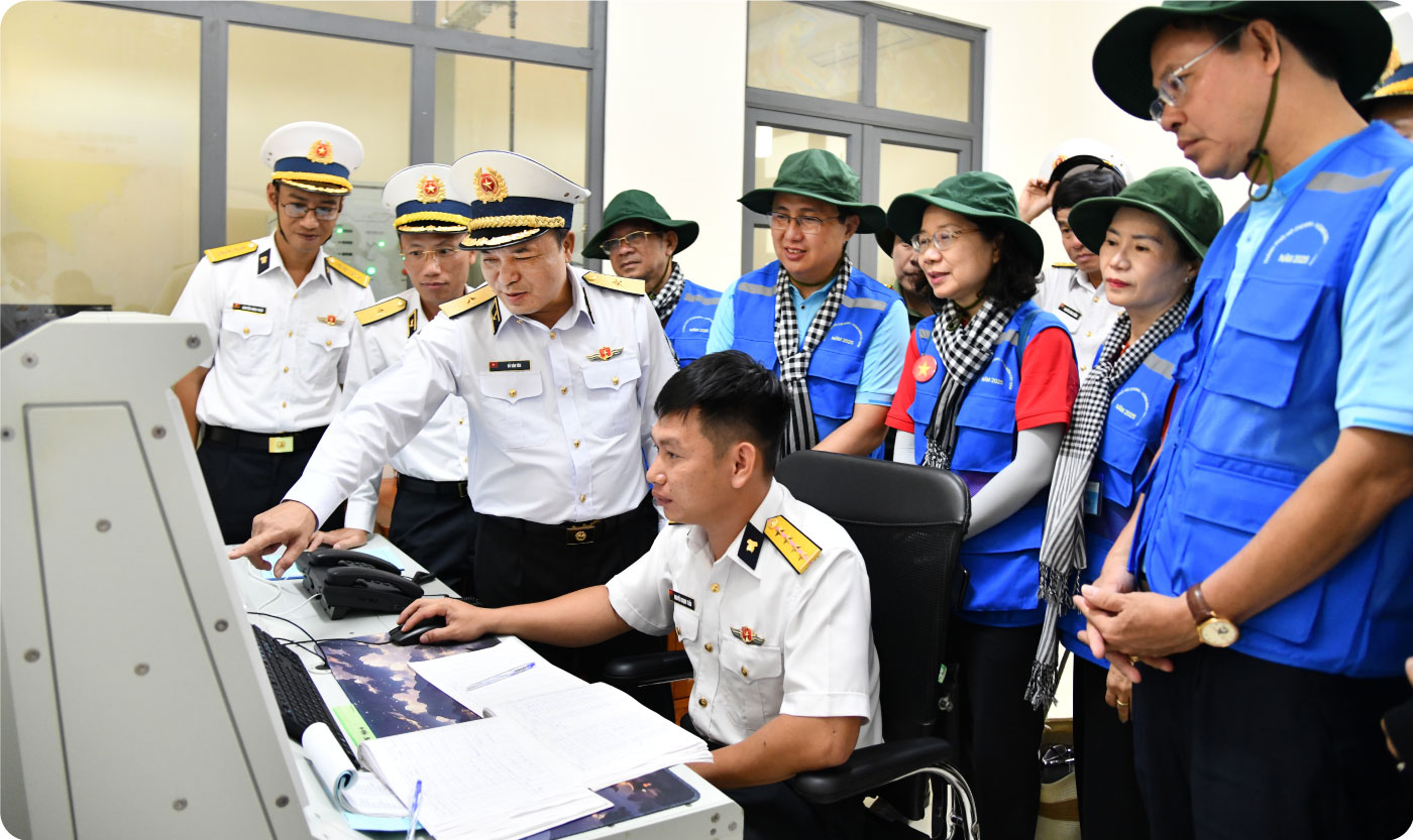 Vùng 5 Hải quân: 50 năm hành trình giữ biển