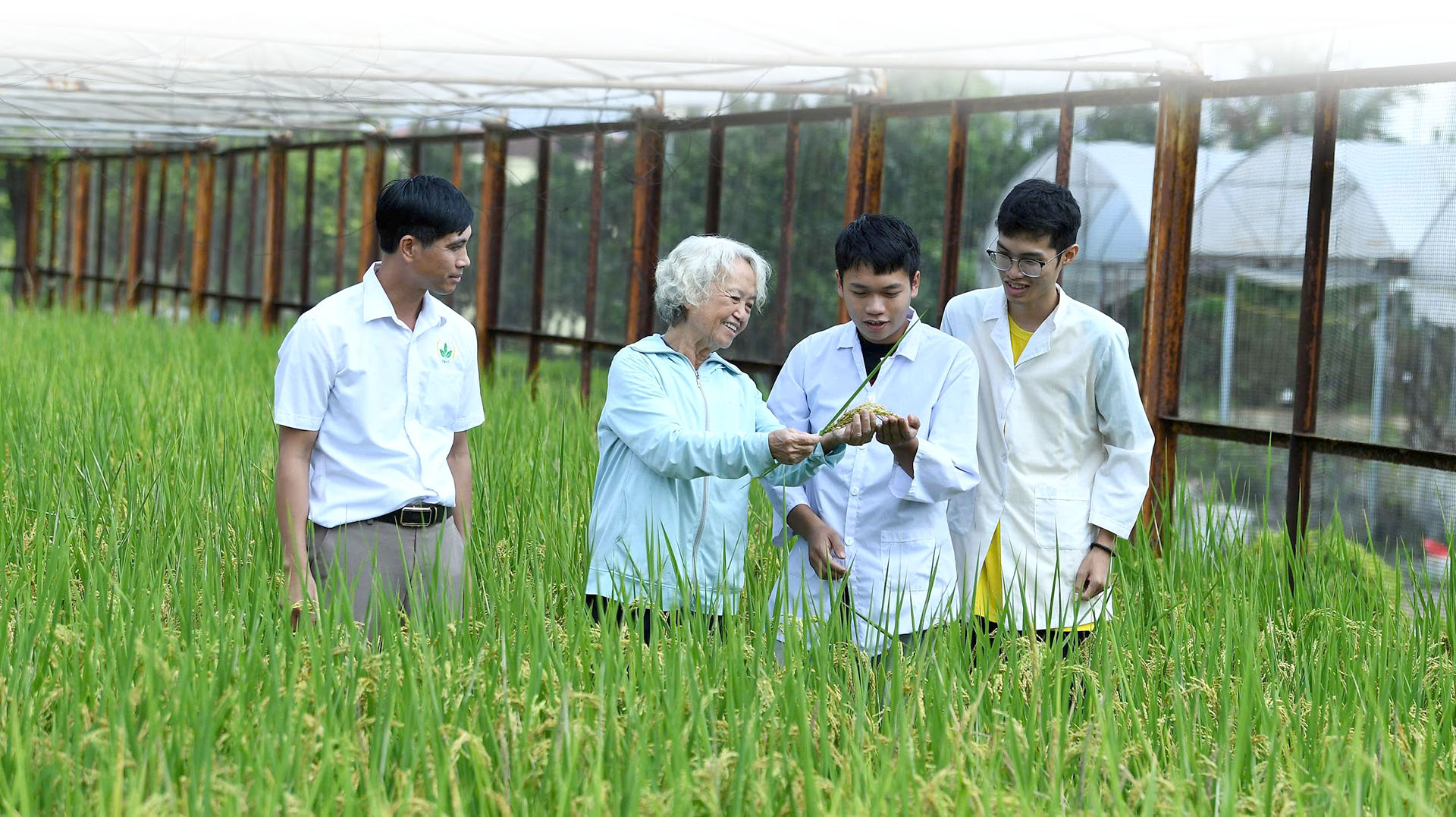 Người đảng viên mẫu mực giữa hành trình khoa học xanh