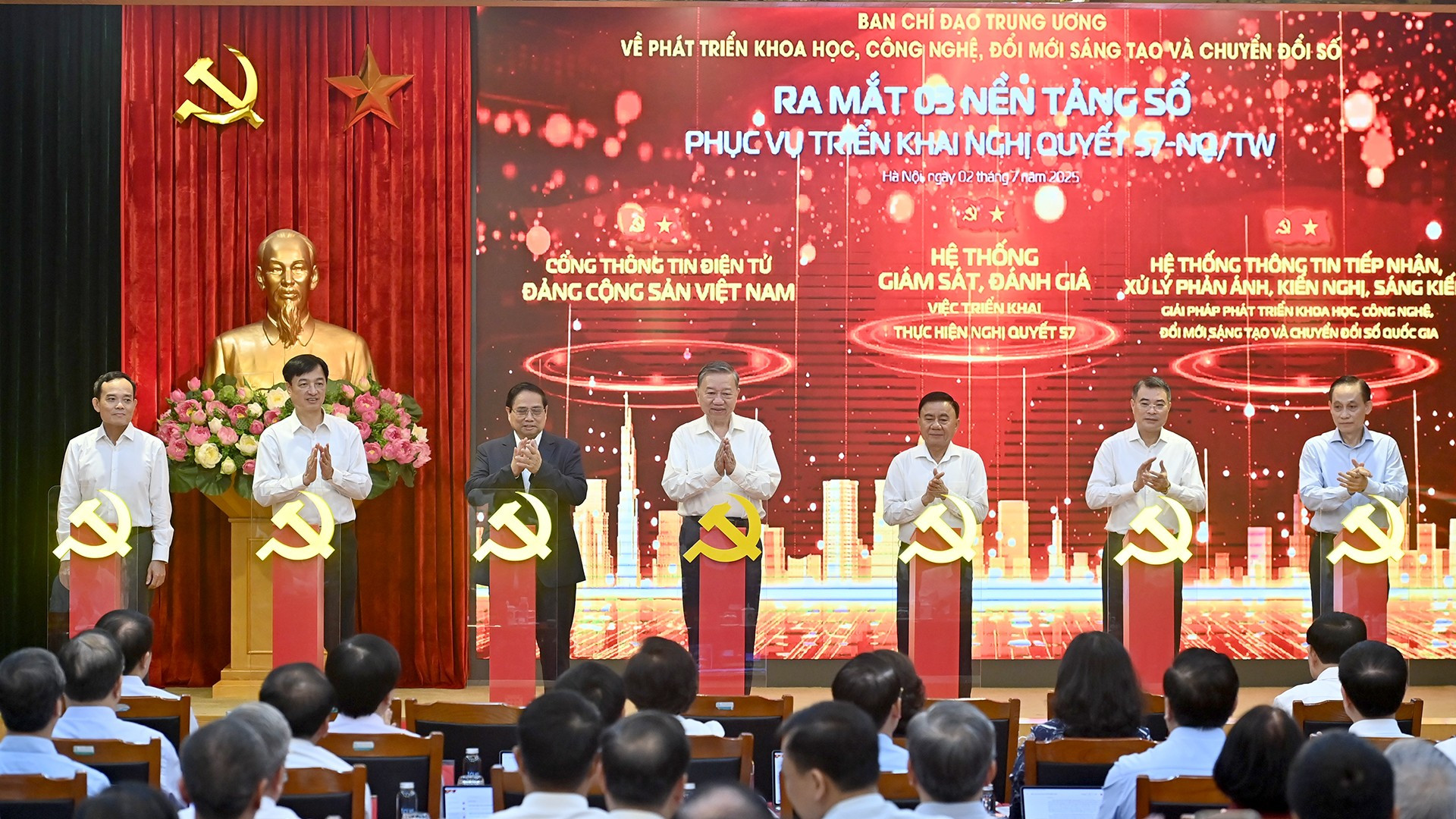 Chuyển đổi số trong các cơ quan Đảng: Sự tiên phong của đội tiên phong - Bài 1: Những quyết nghị mang tính thời đại