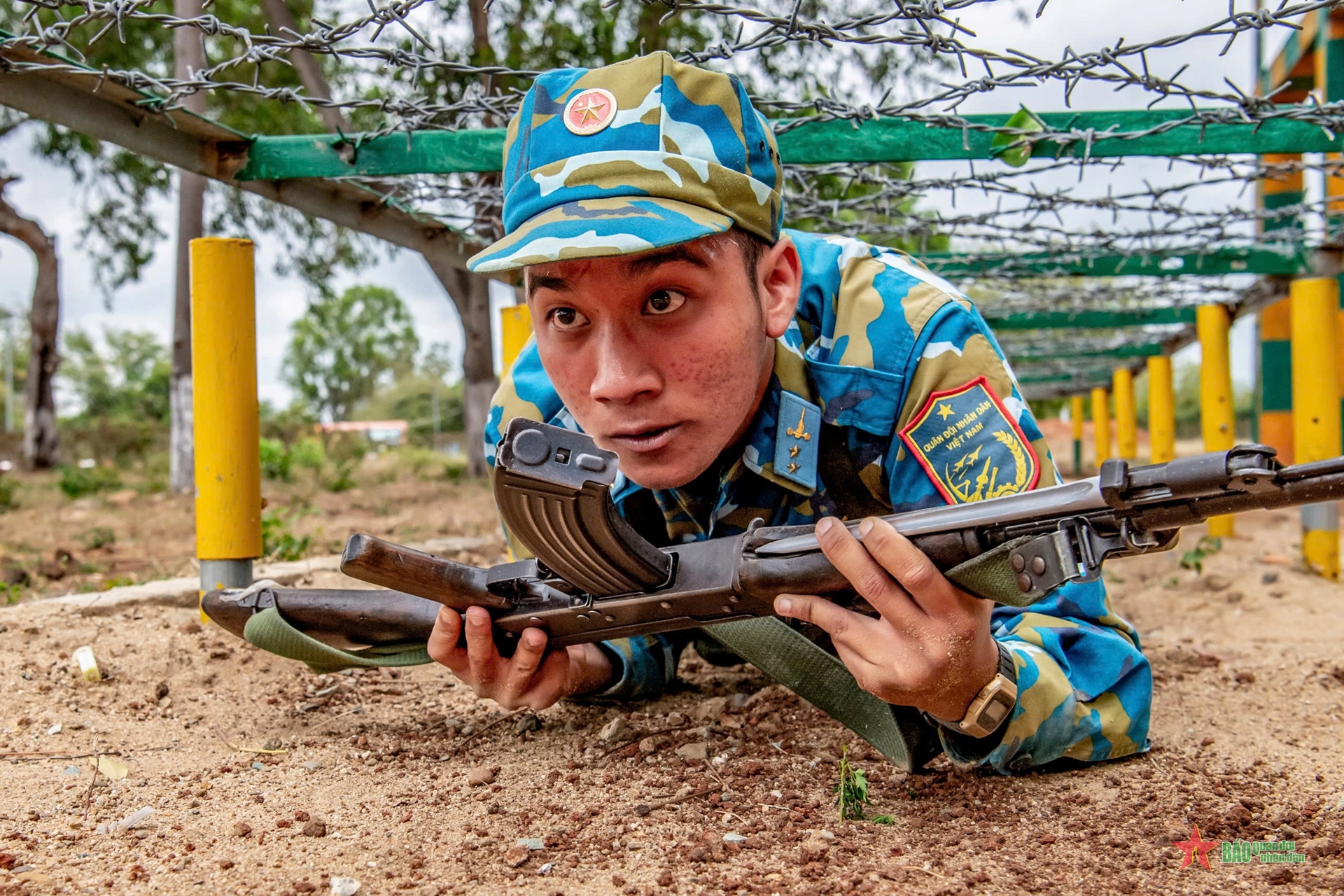 Thanh niên quân đội: Sẵn sàng xung kích tuyến đầu