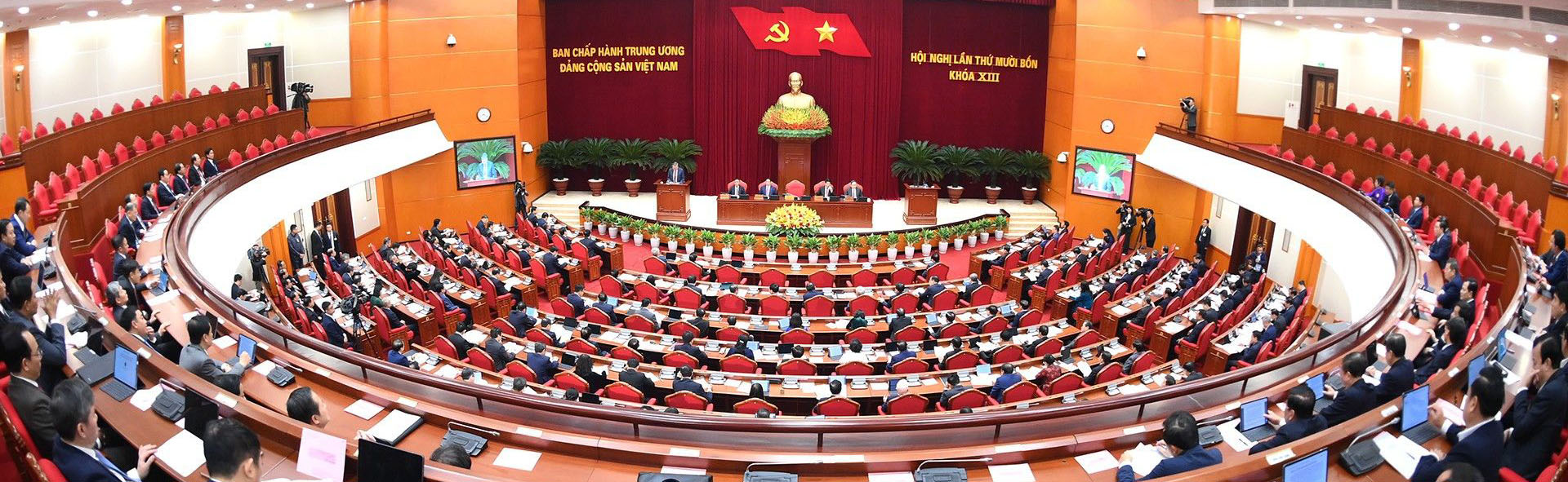 CÁN BỘ 5 CÓ TRONG THỜI KỲ TỰ CƯỜNG QUỐC GIA - Bài 3: Xây dựng đội ngũ cán bộ 5 có cho thời kỳ tự cường quốc gia