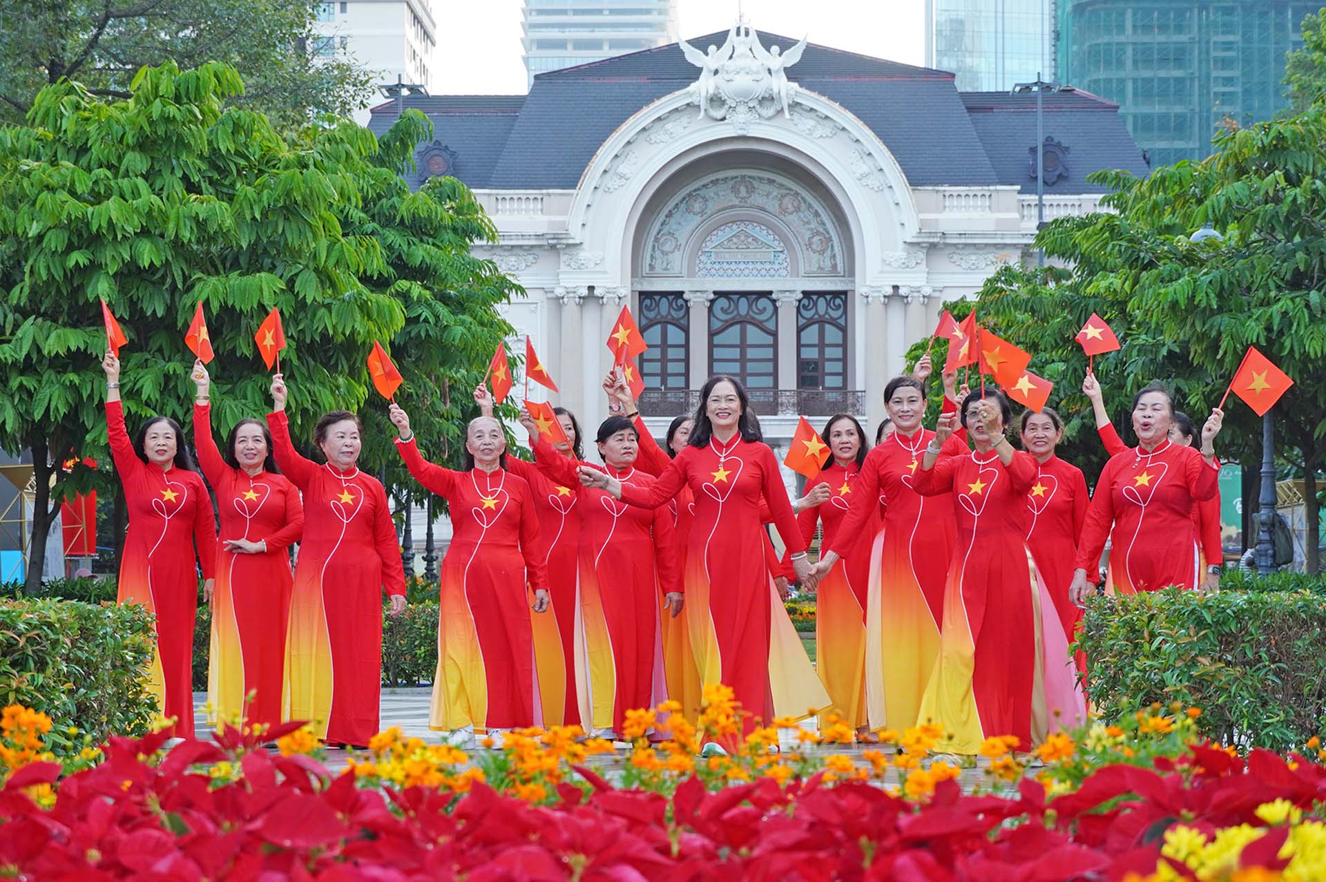 Thành phố Hồ Chí Minh: 50 năm hành trình rạng rỡ tên Vàng