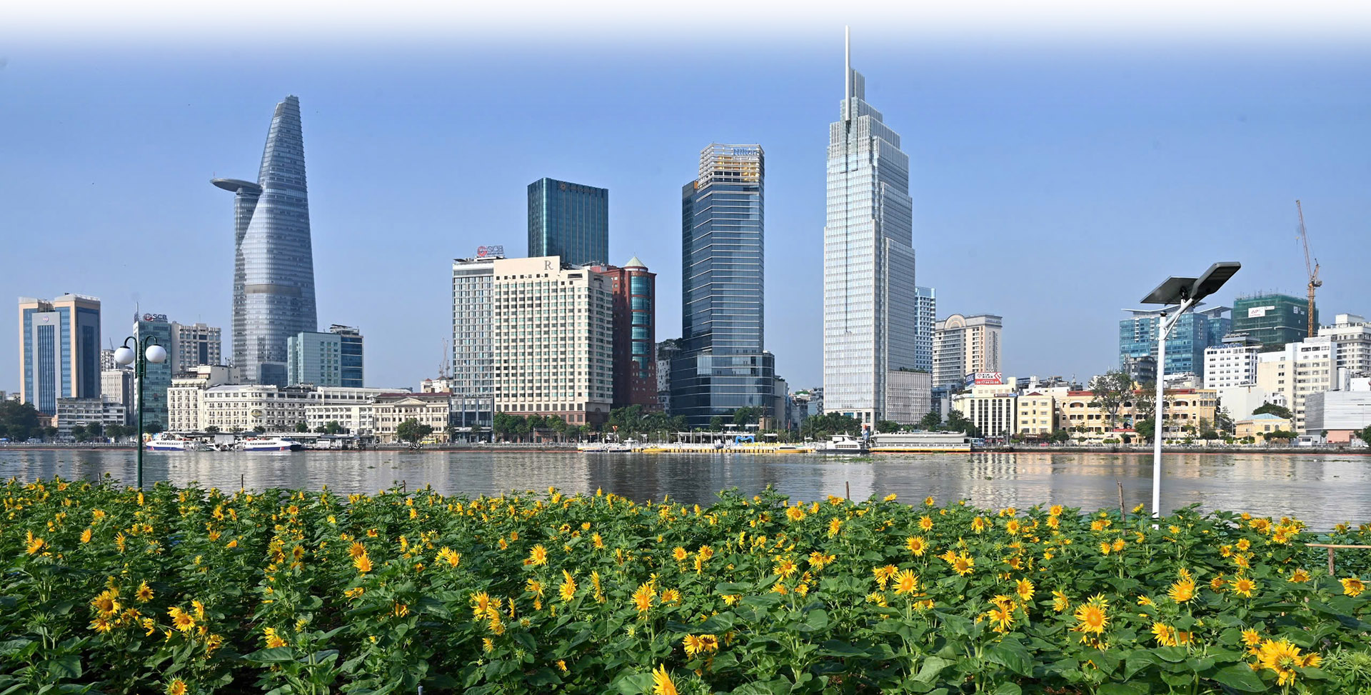 Thành phố Hồ Chí Minh: 50 năm hành trình rạng rỡ tên Vàng