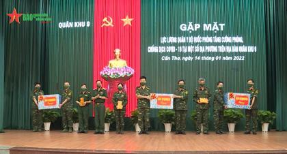 Quân khu 9 gặp mặt lực lượng Quân y Bộ Quốc phòng tăng cường phòng, chống dịch Covid-19 trên địa bàn