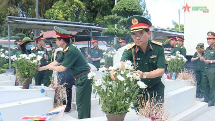 Tháng 7 và những bước chân tri ân