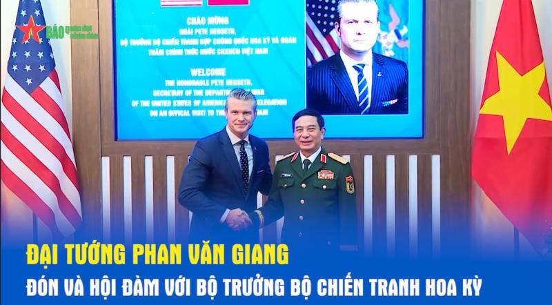 Đại tướng Phan Văn Giang đón và hội đàm với Bộ trưởng Bộ Chiến tranh Hoa Kỳ