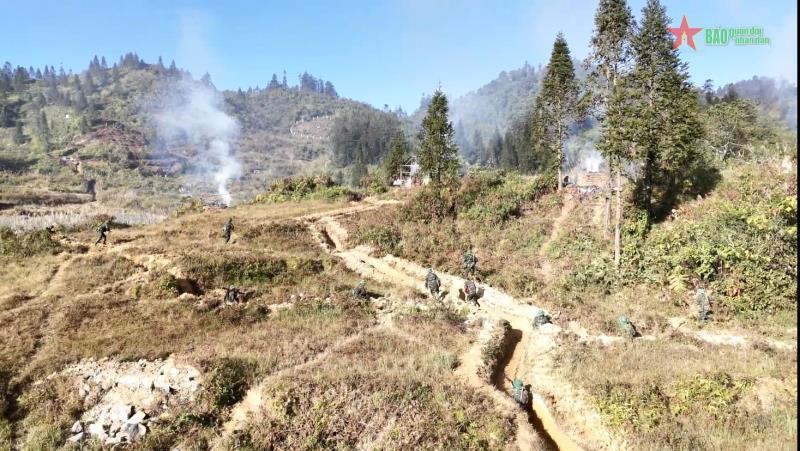 Giữ vững khu vực phòng thủ, tạo lá chắn thép nơi biên giới