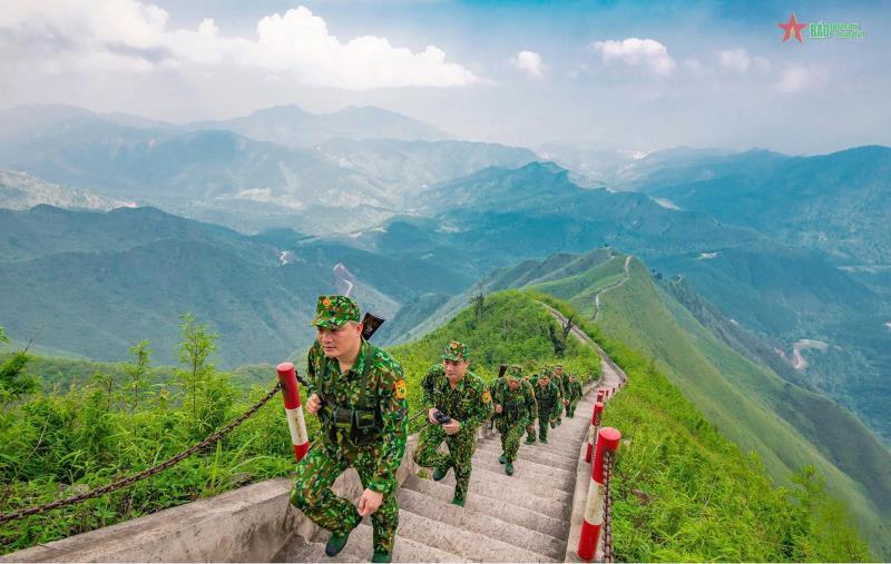 Điểm tựa vững chắc nơi biên cương