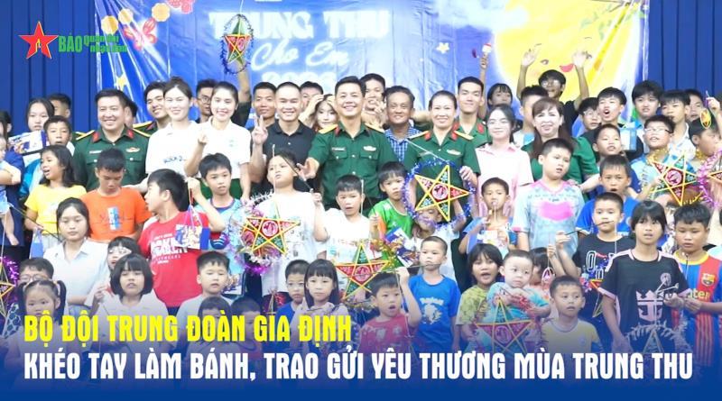 Bộ đội Trung đoàn Gia Định khéo tay làm bánh, trao gửi yêu thương mùa Trung thu